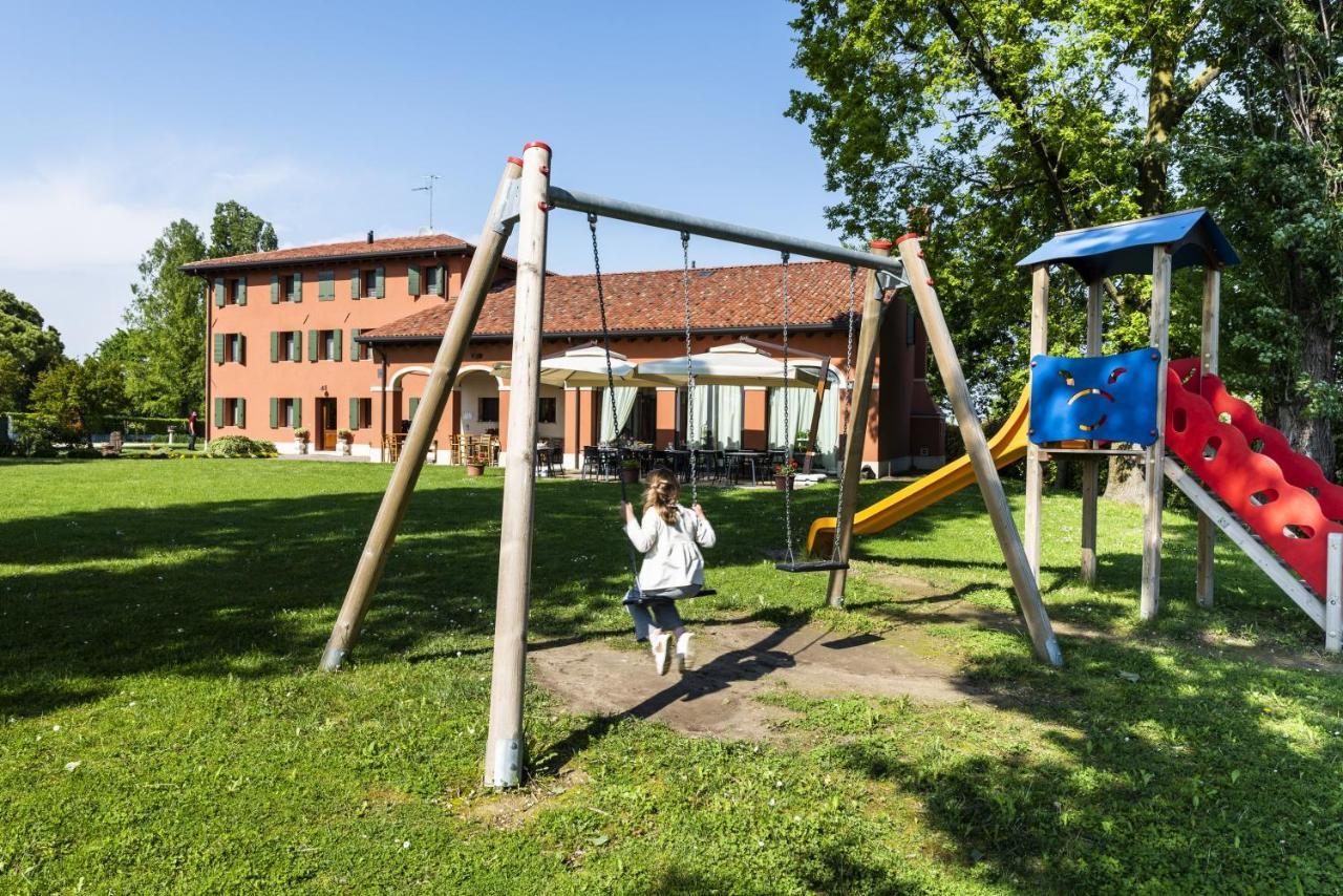 Agriturismo Noiari Villa Portogruaro Luaran gambar