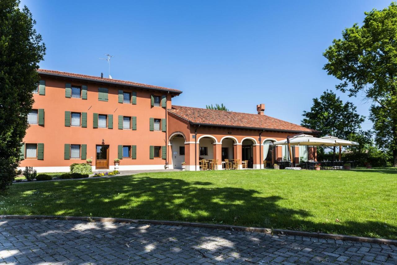Agriturismo Noiari Villa Portogruaro Luaran gambar